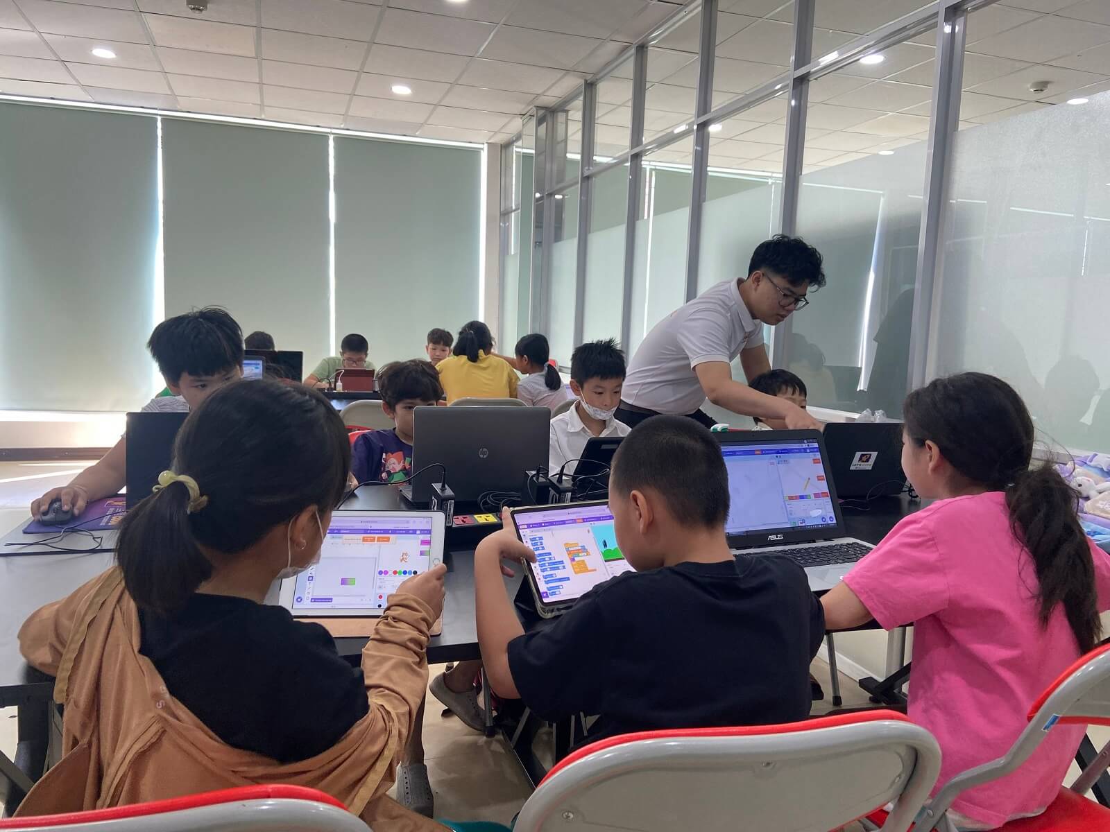 Địa điểm cho bé học lập trình đồ họa Scratch uy tín tại Nha Trang